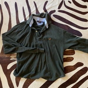 Oversized collar top